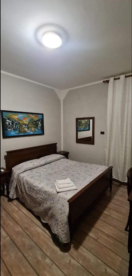 Affittacamere Dolce Sogno Cherasco Exterior foto